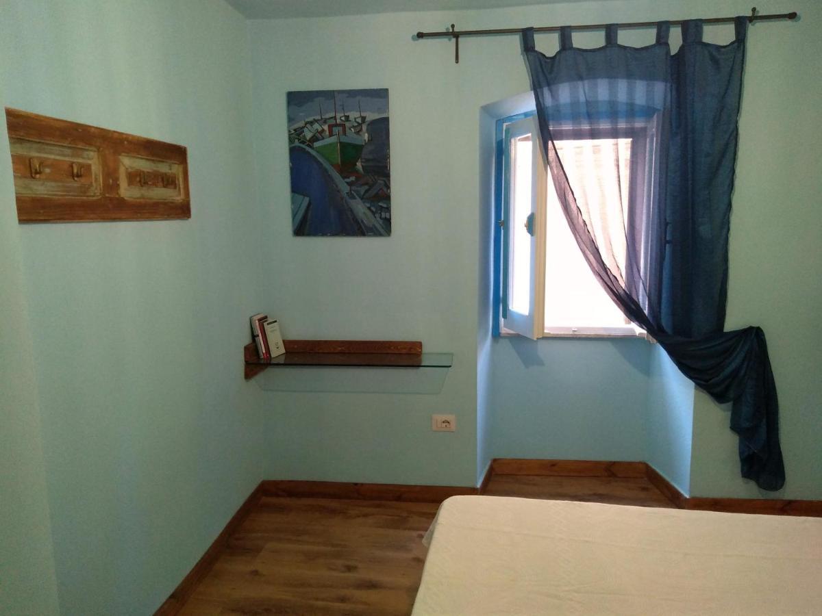 Piccola Casa Di Sardegna Lägenhet Villanova Monteleone Exteriör bild