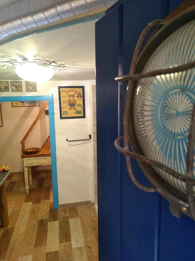 Piccola Casa Di Sardegna Lägenhet Villanova Monteleone Exteriör bild