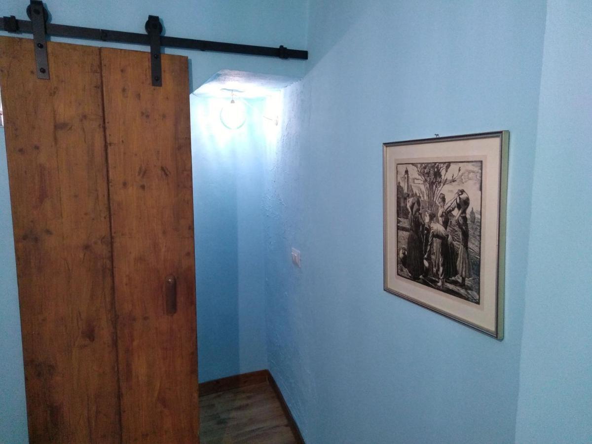 Piccola Casa Di Sardegna Lägenhet Villanova Monteleone Exteriör bild