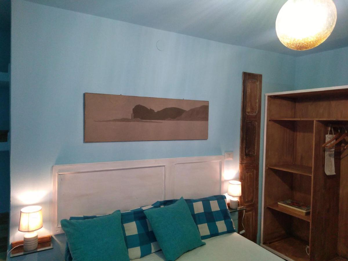 Piccola Casa Di Sardegna Lägenhet Villanova Monteleone Exteriör bild