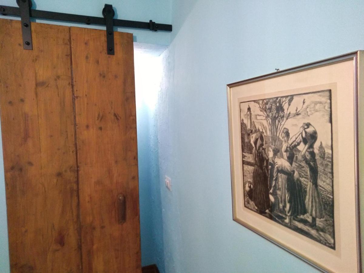 Piccola Casa Di Sardegna Lägenhet Villanova Monteleone Exteriör bild