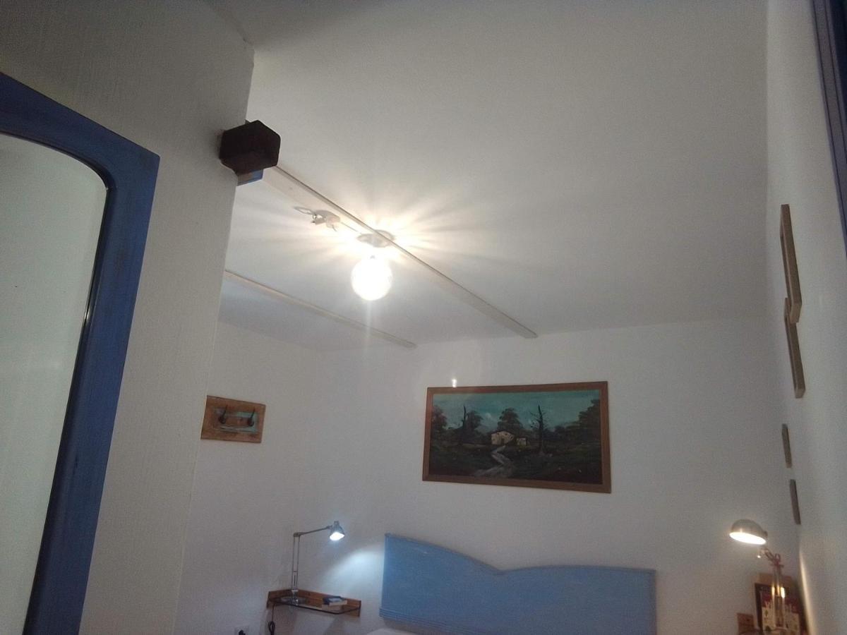 Piccola Casa Di Sardegna Lägenhet Villanova Monteleone Exteriör bild